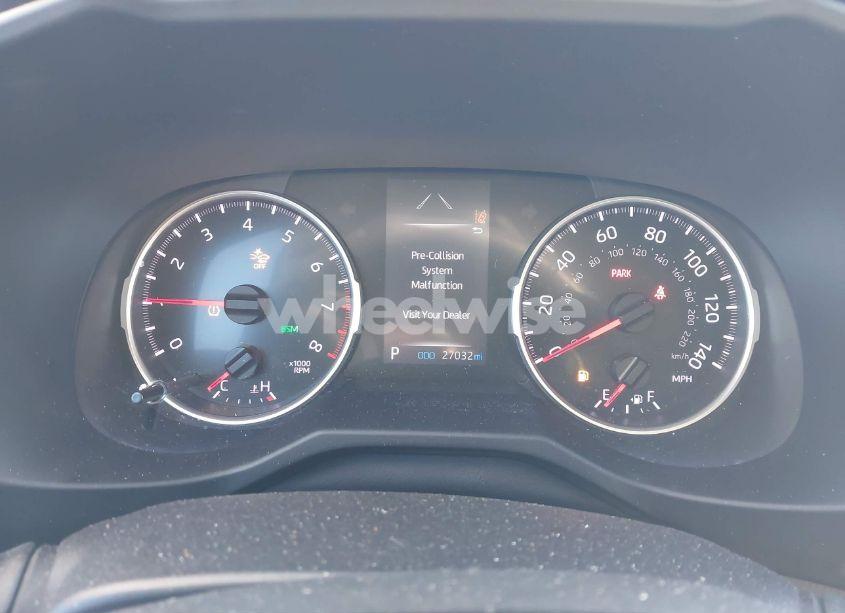 Photo 7 of 2021 Toyota Rav4 XLE PREMIUM (VIN 2T3A1RFV1MC159881)