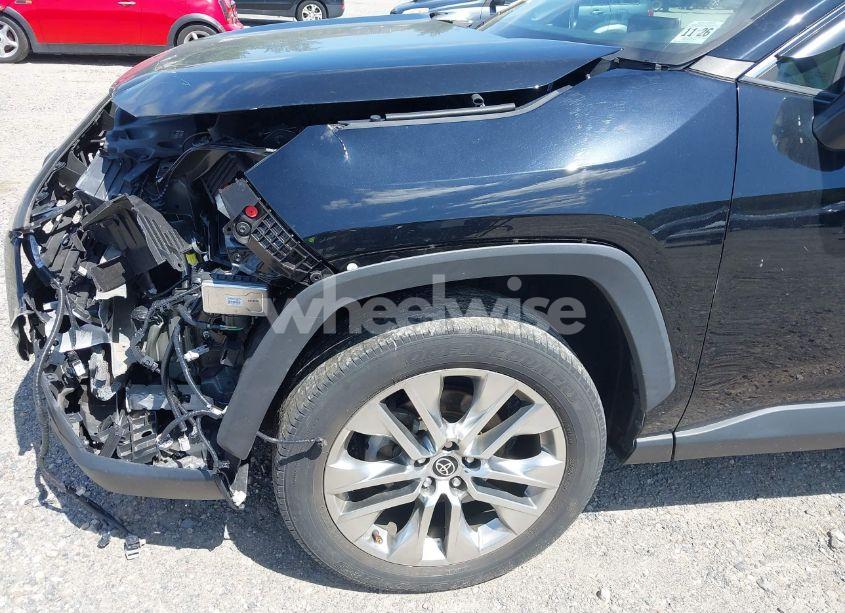 Photo 12 of 2021 Toyota Rav4 XLE PREMIUM (VIN 2T3A1RFV1MC247524)