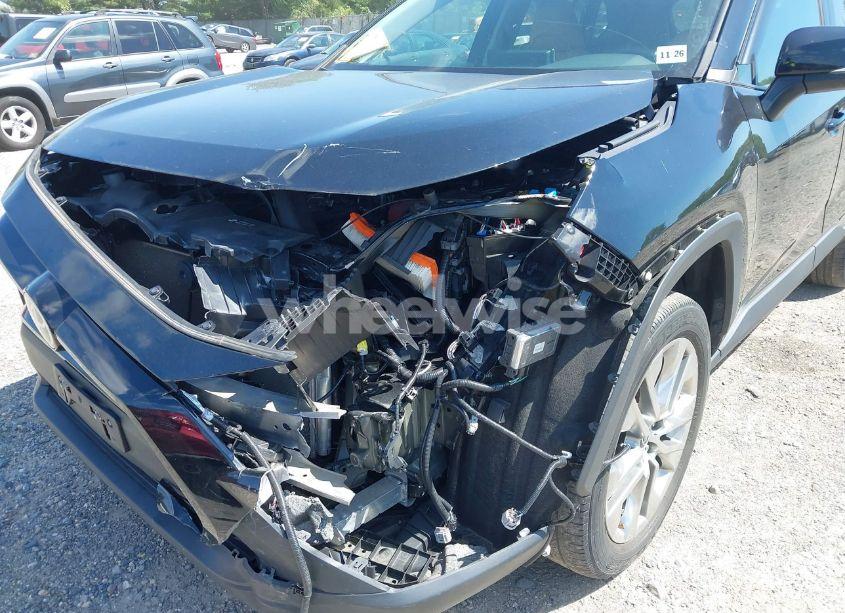 Photo 6 of 2021 Toyota Rav4 XLE PREMIUM (VIN 2T3A1RFV1MC247524)