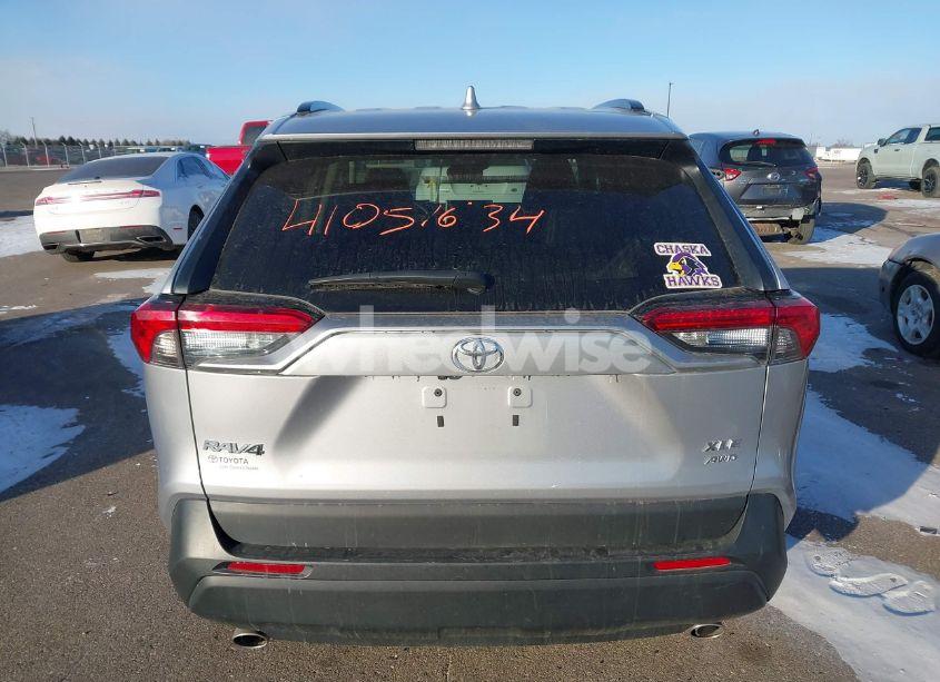 Photo 16 of 2021 Toyota Rav4 XLE PREMIUM (VIN 2T3A1RFV1MC256336)