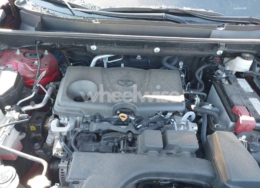 Photo 9 of 2022 Toyota Rav4 XLE PREMIUM (VIN 2T3A1RFV1NW310749)