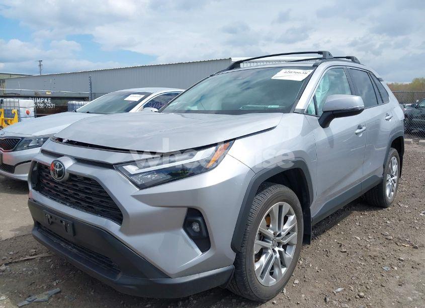 Photo 2 of 2023 Toyota Rav4 XLE PREMIUM (VIN 2T3A1RFV1PC357297)