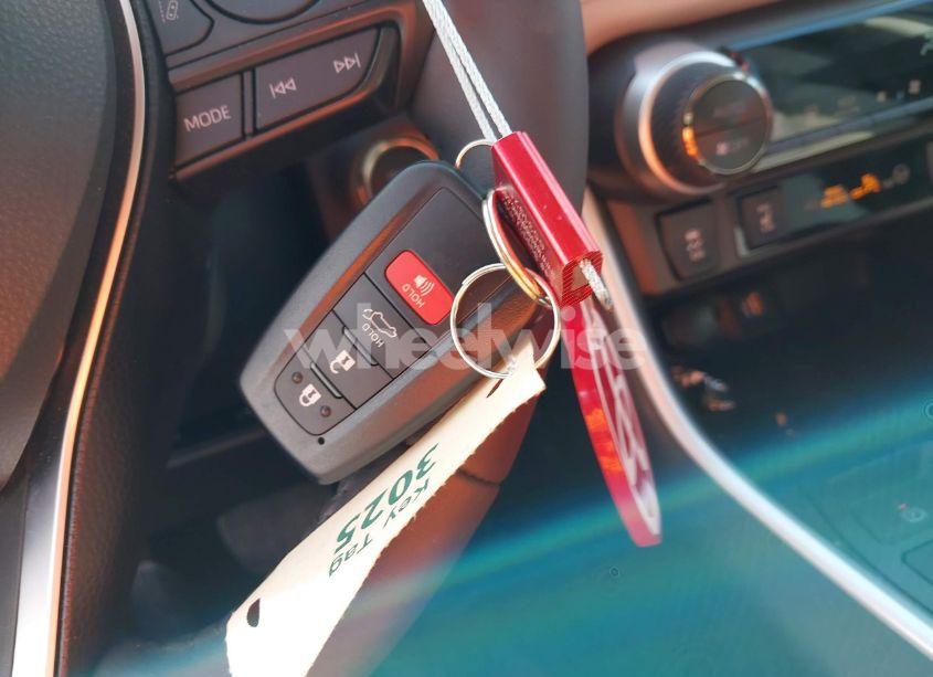 Photo 11 of 2025 Toyota Rav4 XLE PREMIUM (VIN 2T3A1RFV1SW517279)