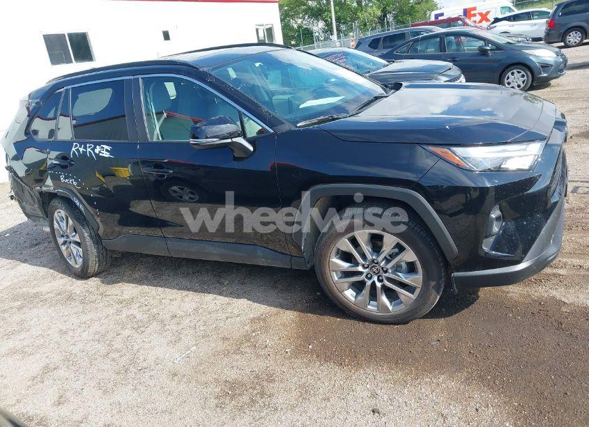 Photo 14 of 2025 Toyota Rav4 XLE PREMIUM (VIN 2T3A1RFV1SW517279)