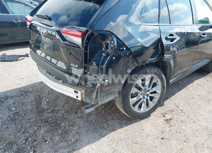Photo 6 of 2025 Toyota Rav4 XLE PREMIUM (VIN 2T3A1RFV1SW517279)