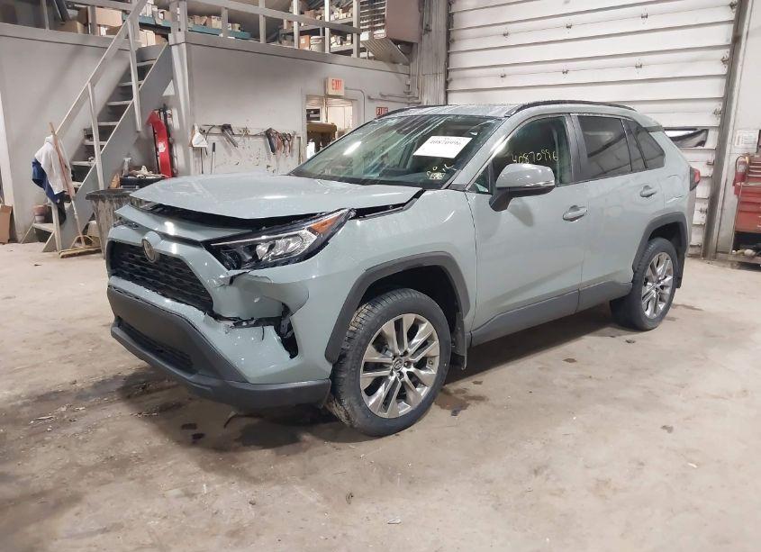 Photo 2 of 2019 Toyota Rav4 XLE PREMIUM (VIN 2T3A1RFV2KC030111)