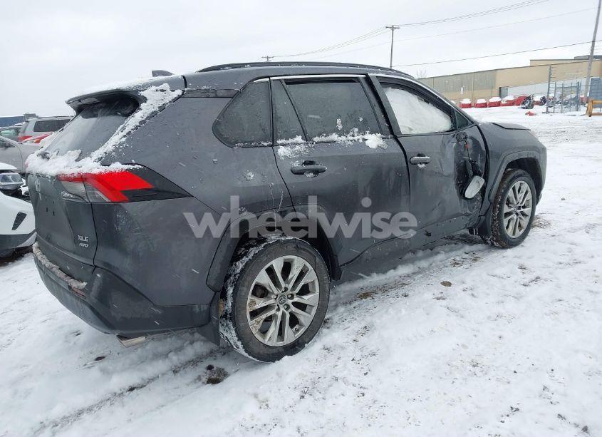 Photo 4 of 2019 Toyota Rav4 XLE PREMIUM (VIN 2T3A1RFV2KW049420)