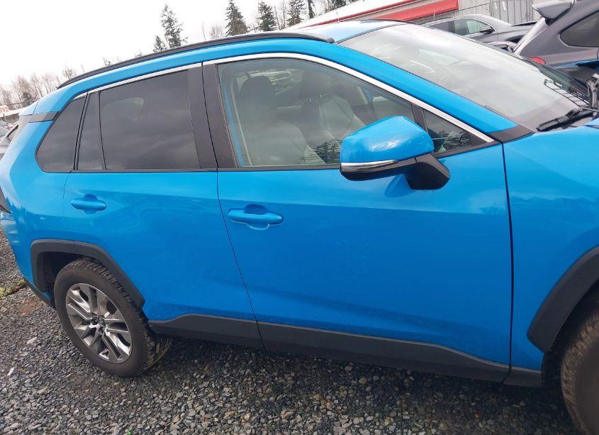 Photo 14 of 2019 Toyota Rav4 XLE PREMIUM (VIN 2T3A1RFV2KW055654)