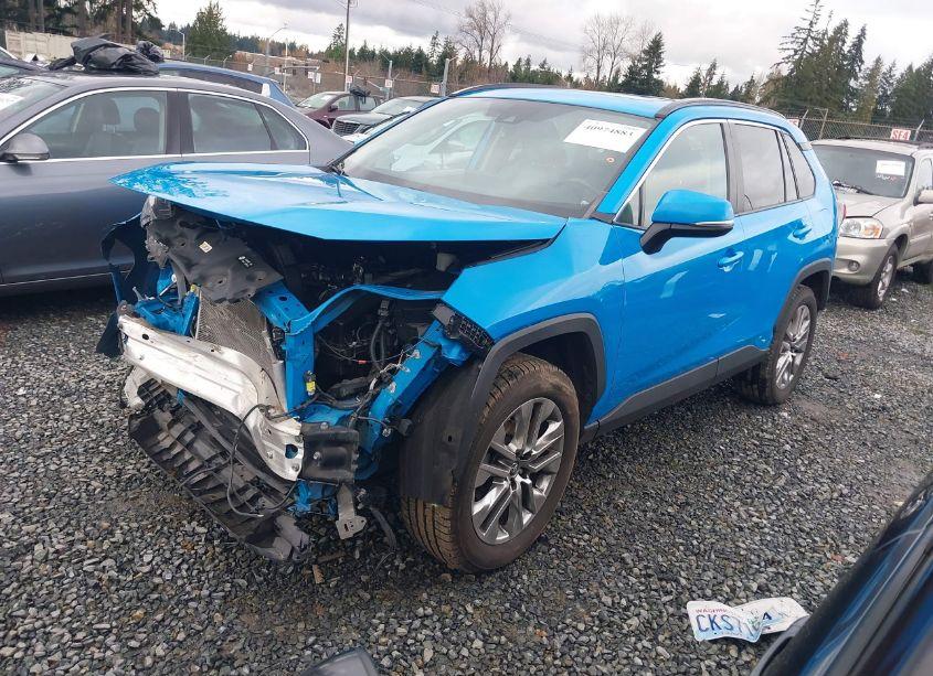 Photo 2 of 2019 Toyota Rav4 XLE PREMIUM (VIN 2T3A1RFV2KW055654)