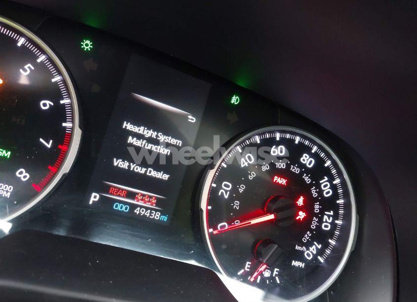 Photo 16 of 2020 Toyota Rav4 XLE PREMIUM (VIN 2T3A1RFV2LC108632)
