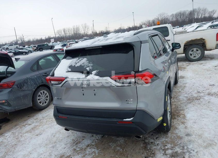 Photo 17 of 2020 Toyota Rav4 XLE PREMIUM (VIN 2T3A1RFV2LC108632)
