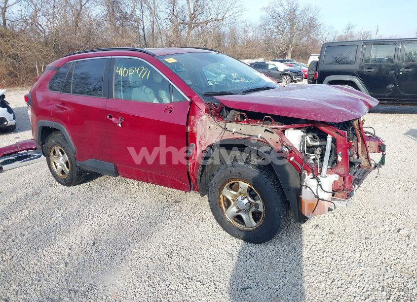 2020 Toyota Rav4 XLE PREMIUM (VIN 2T3A1RFV2LC110641) main photo