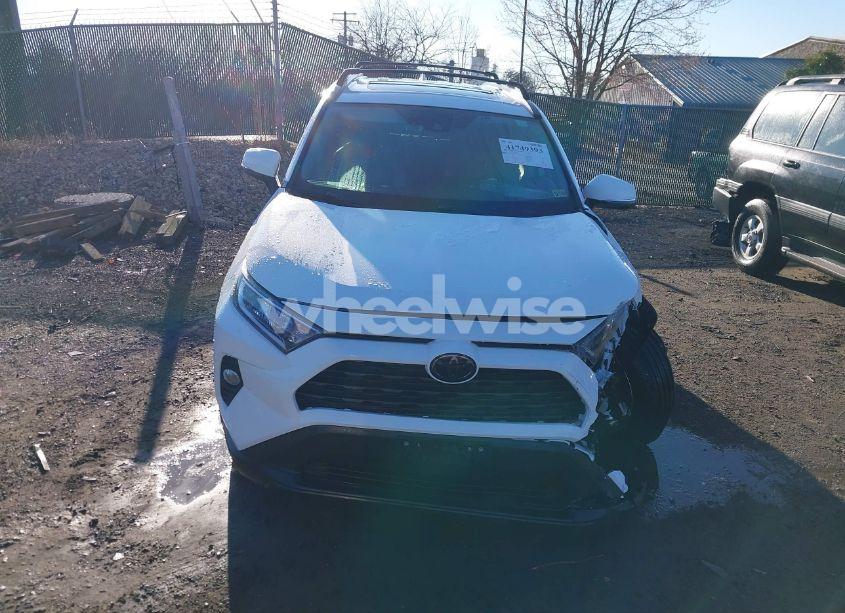 Photo 12 of 2020 Toyota Rav4 XLE PREMIUM (VIN 2T3A1RFV2LW087540)