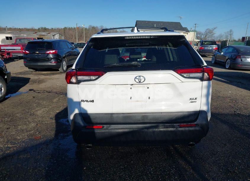 Photo 16 of 2020 Toyota Rav4 XLE PREMIUM (VIN 2T3A1RFV2LW087540)