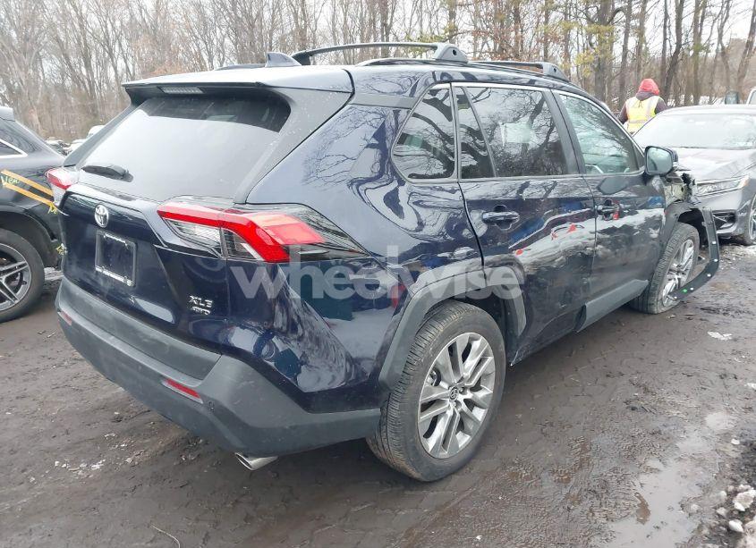 Photo 4 of 2023 Toyota Rav4 XLE PREMIUM (VIN 2T3A1RFV2PW368825)