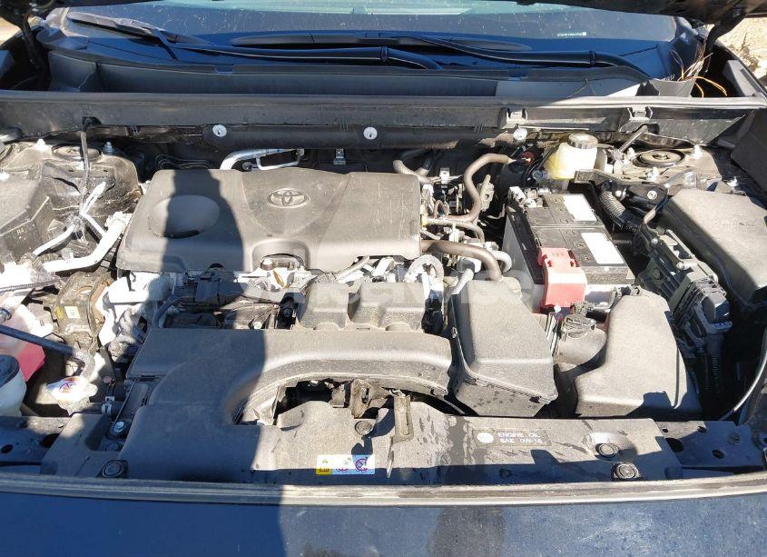 Photo 10 of 2024 Toyota Rav4 XLE PREMIUM (VIN 2T3A1RFV2RC429742)