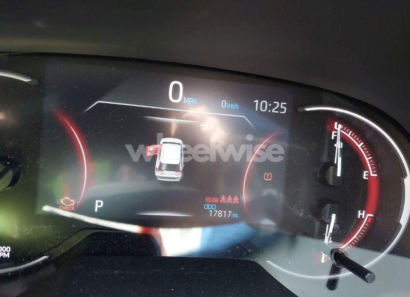 Photo 7 of 2024 Toyota Rav4 XLE PREMIUM (VIN 2T3A1RFV2RC429742)