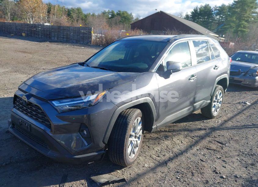 Photo 2 of 2024 Toyota Rav4 XLE PREMIUM (VIN 2T3A1RFV2RC457752)
