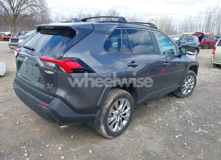 Photo 4 of 2025 Toyota Rav4 XLE PREMIUM (VIN 2T3A1RFV2SC494497)