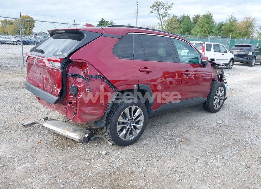 Photo 4 of 2019 Toyota Rav4 XLE PREMIUM (VIN 2T3A1RFV3KW048552)