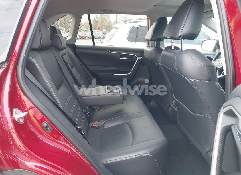 Photo 8 of 2019 Toyota Rav4 XLE PREMIUM (VIN 2T3A1RFV3KW048552)