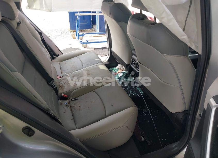 Photo 8 of 2021 Toyota Rav4 XLE PREMIUM (VIN 2T3A1RFV3MC161745)