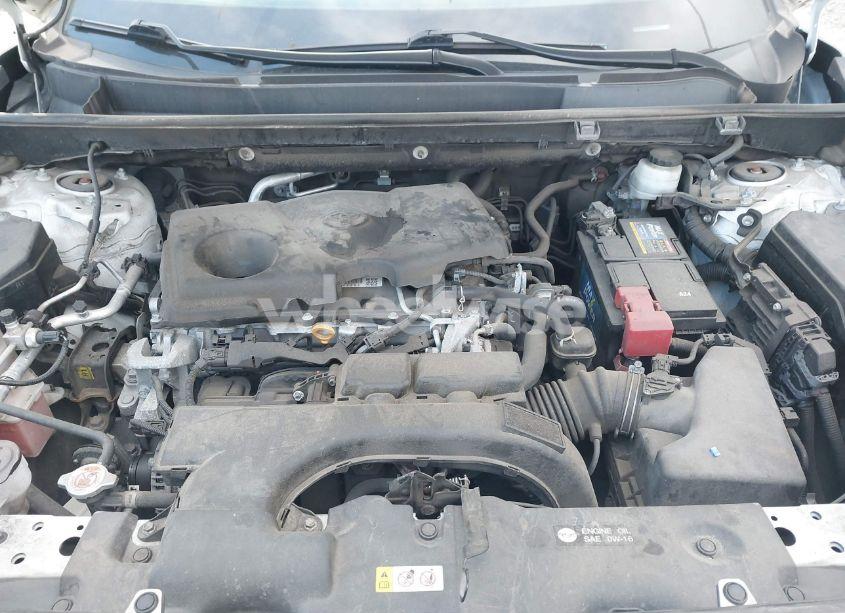 Photo 10 of 2021 Toyota Rav4 XLE PREMIUM (VIN 2T3A1RFV3MW153269)