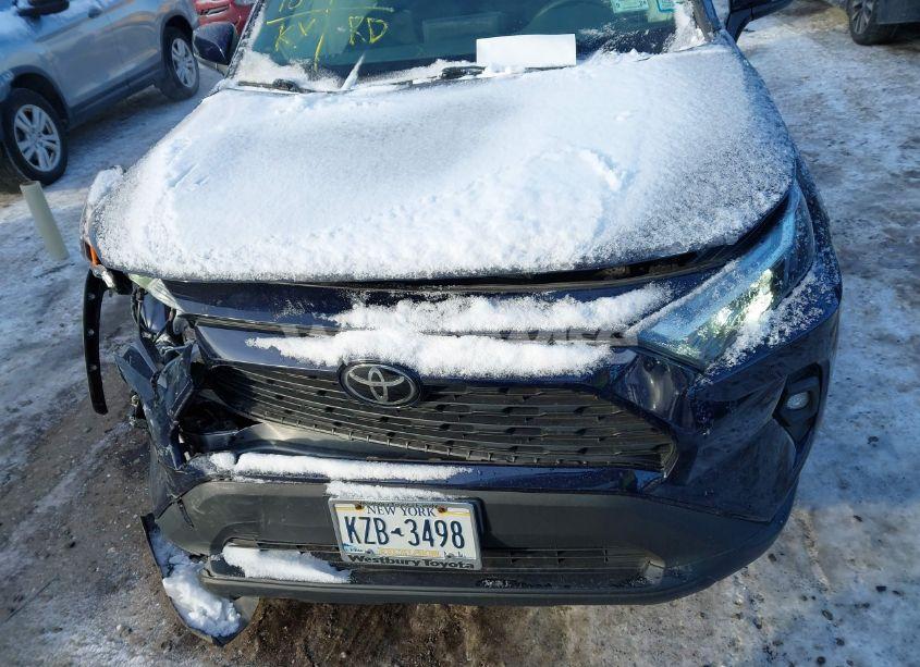 Photo 12 of 2022 Toyota Rav4 XLE PREMIUM (VIN 2T3A1RFV3NW302152)