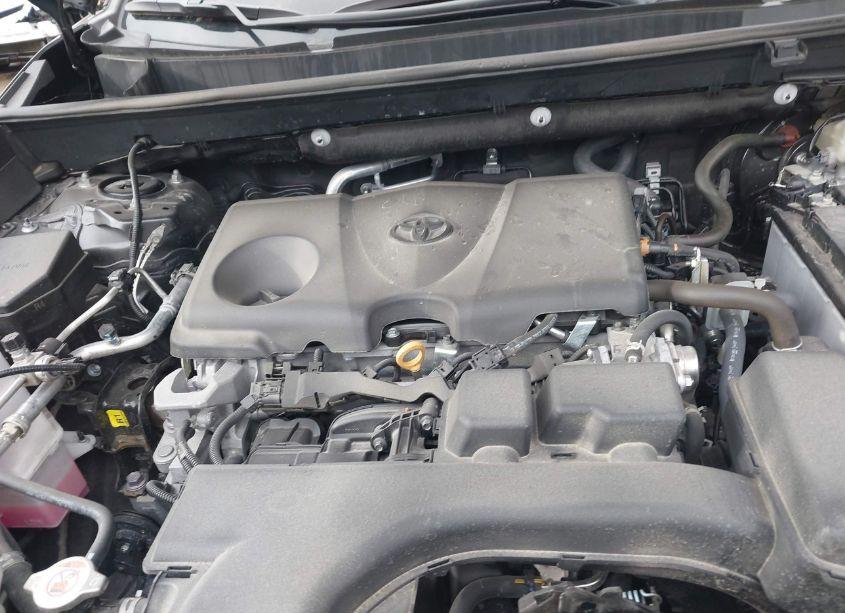 Photo 10 of 2023 Toyota Rav4 XLE PREMIUM (VIN 2T3A1RFV3PC386297)