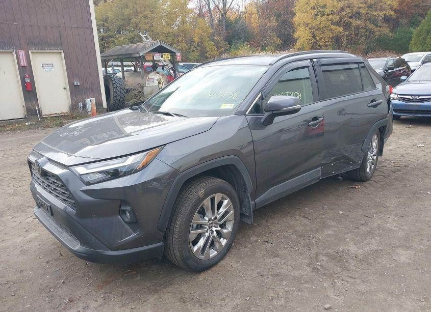 Photo 2 of 2023 Toyota Rav4 XLE PREMIUM (VIN 2T3A1RFV3PC386297)