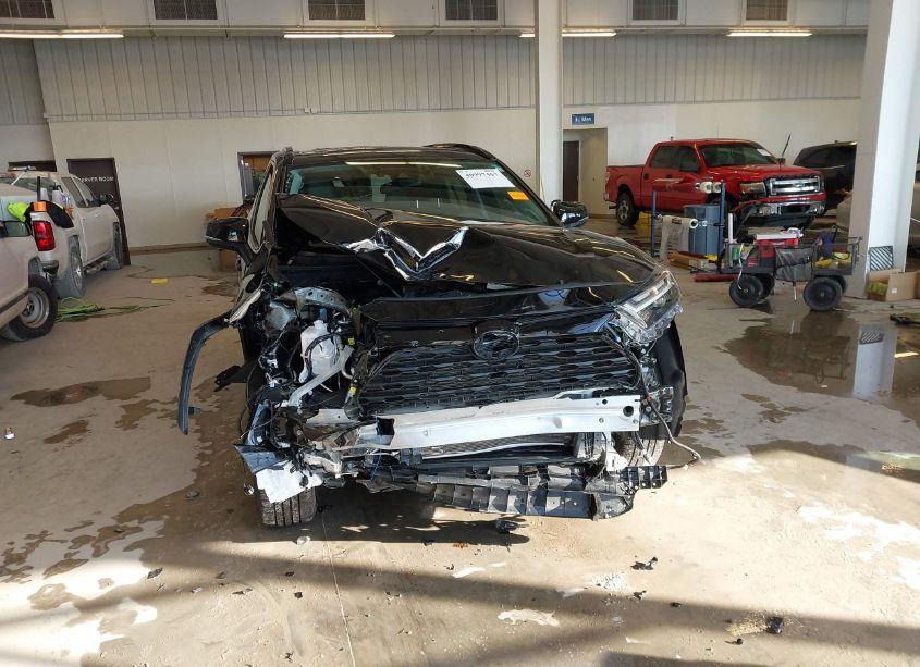 Photo 13 of 2023 Toyota Rav4 XLE PREMIUM (VIN 2T3A1RFV3PC389698)