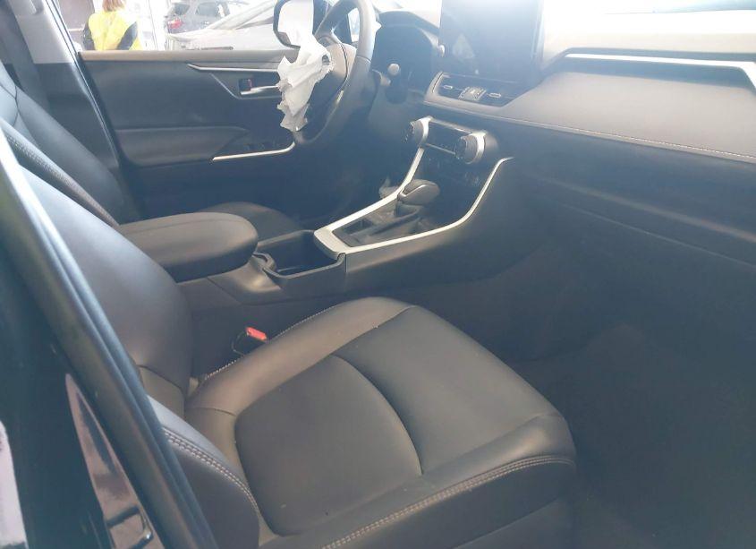 Photo 5 of 2023 Toyota Rav4 XLE PREMIUM (VIN 2T3A1RFV3PC389698)