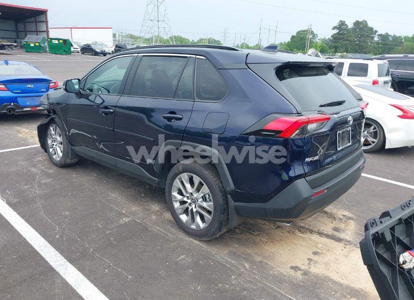 Photo 3 of 2025 Toyota Rav4 XLE PREMIUM (VIN 2T3A1RFV3SW498119)