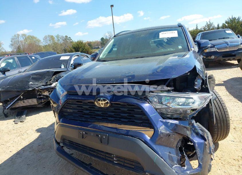 Photo 12 of 2019 Toyota Rav4 XLE PREMIUM (VIN 2T3A1RFV4KW078806)