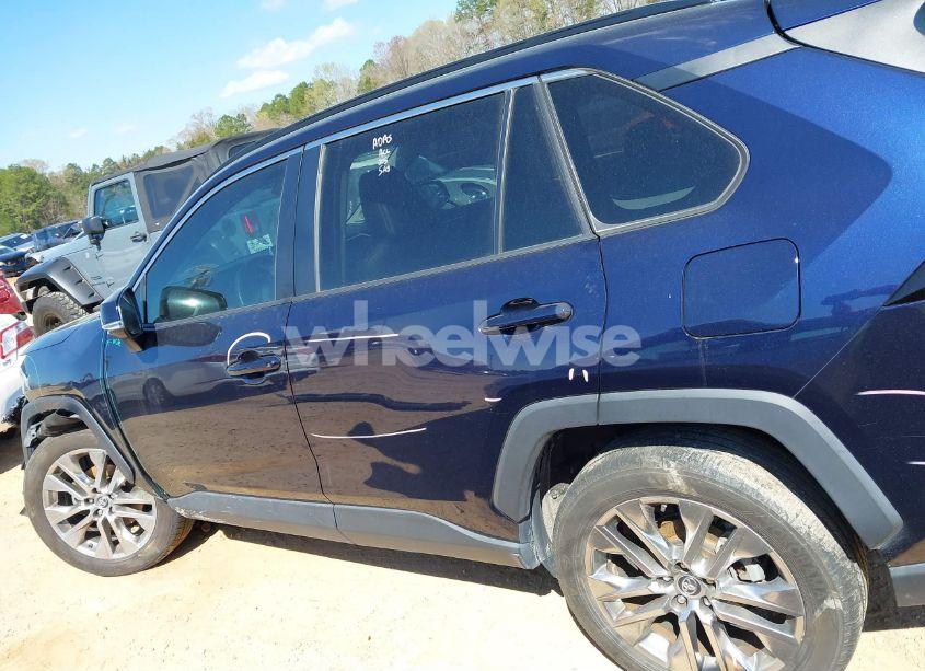 Photo 14 of 2019 Toyota Rav4 XLE PREMIUM (VIN 2T3A1RFV4KW078806)