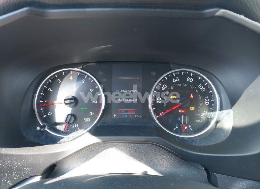 Photo 7 of 2019 Toyota Rav4 XLE PREMIUM (VIN 2T3A1RFV4KW078806)