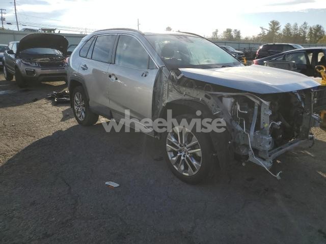 Photo 7 of 2021 TOYOTA RAV4 XLE PREMIUM (VIN 2T3A1RFV4MC177226)