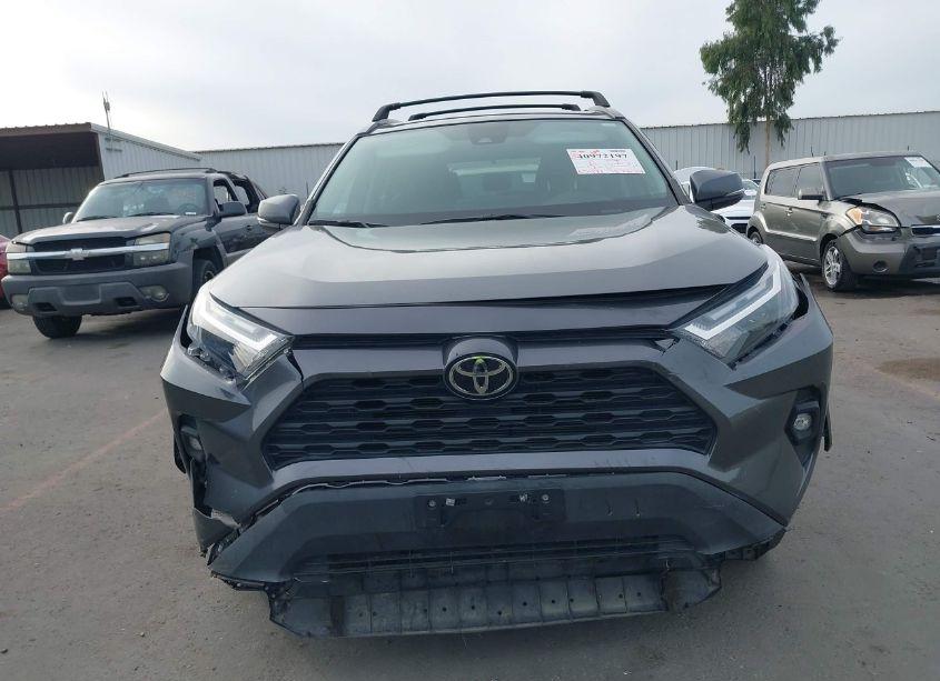 Photo 13 of 2022 Toyota Rav4 XLE PREMIUM (VIN 2T3A1RFV4NC262018)