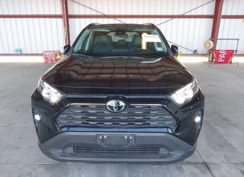 Photo 12 of 2022 Toyota Rav4 XLE PREMIUM (VIN 2T3A1RFV4NC311945)