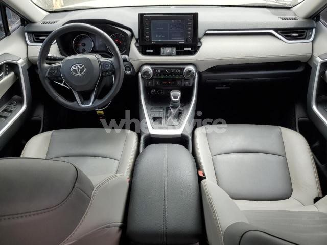 Photo 10 of 2022 TOYOTA RAV4 XLE PREMIUM (VIN 2T3A1RFV4NW328100)