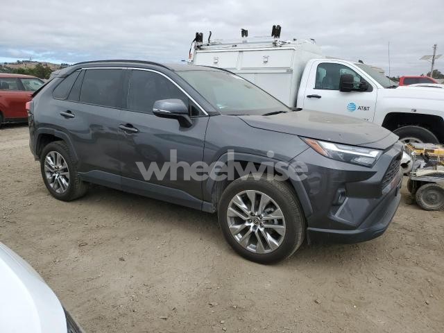 Photo 4 of 2022 TOYOTA RAV4 XLE PREMIUM (VIN 2T3A1RFV4NW328100)