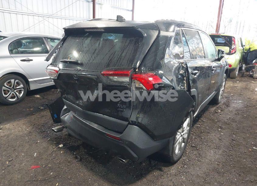 Photo 4 of 2023 Toyota Rav4 XLE PREMIUM (VIN 2T3A1RFV4PC386406)