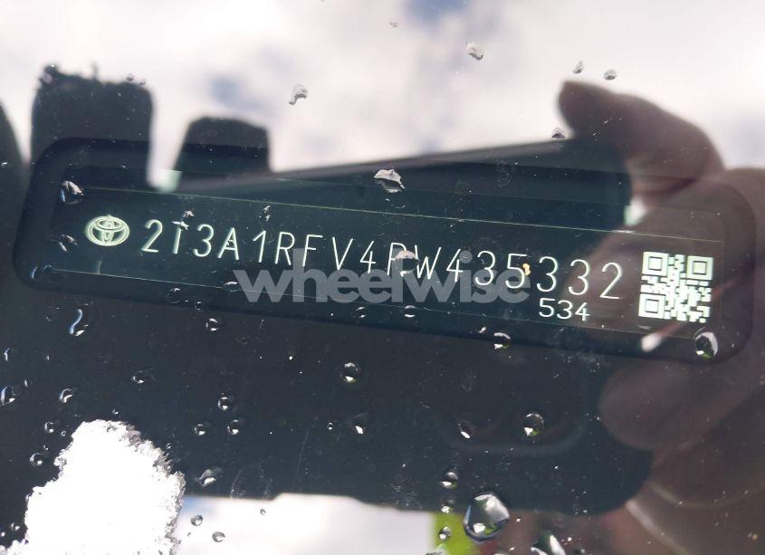 Photo 9 of 2024 Toyota Rav4 XLE PREMIUM (VIN 2T3A1RFV4RW435332)