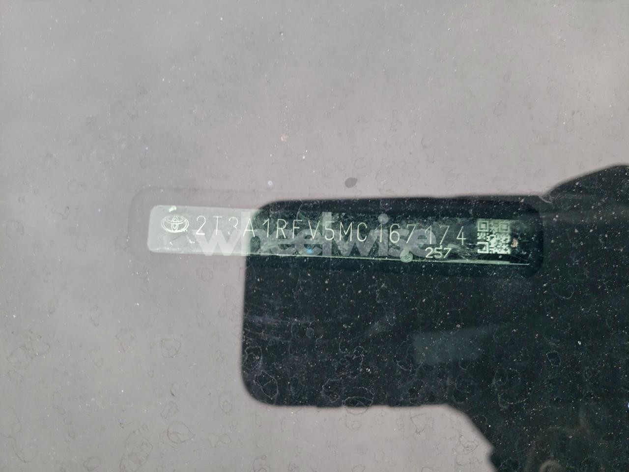 Photo 13 of 2021 TOYOTA RAV4 XLE PREMIUM (VIN 2T3A1RFV5MC167174)