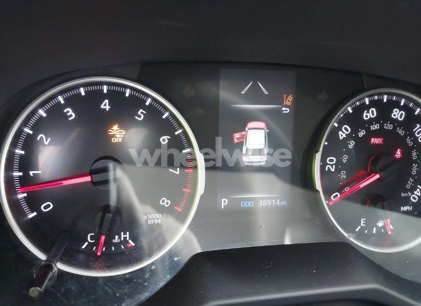 Photo 7 of 2021 Toyota Rav4 XLE PREMIUM (VIN 2T3A1RFV5MW229235)