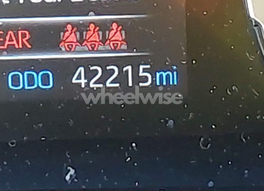 Photo 15 of 2022 Toyota Rav4 XLE PREMIUM (VIN 2T3A1RFV5NC319388)