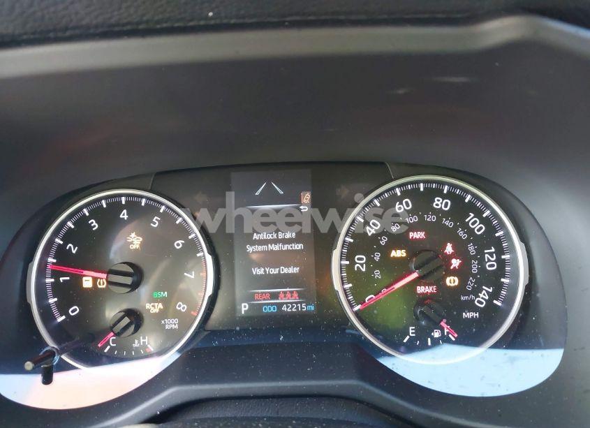 Photo 7 of 2022 Toyota Rav4 XLE PREMIUM (VIN 2T3A1RFV5NC319388)