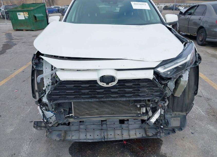 Photo 6 of 2022 Toyota Rav4 XLE PREMIUM (VIN 2T3A1RFV5NW288674)