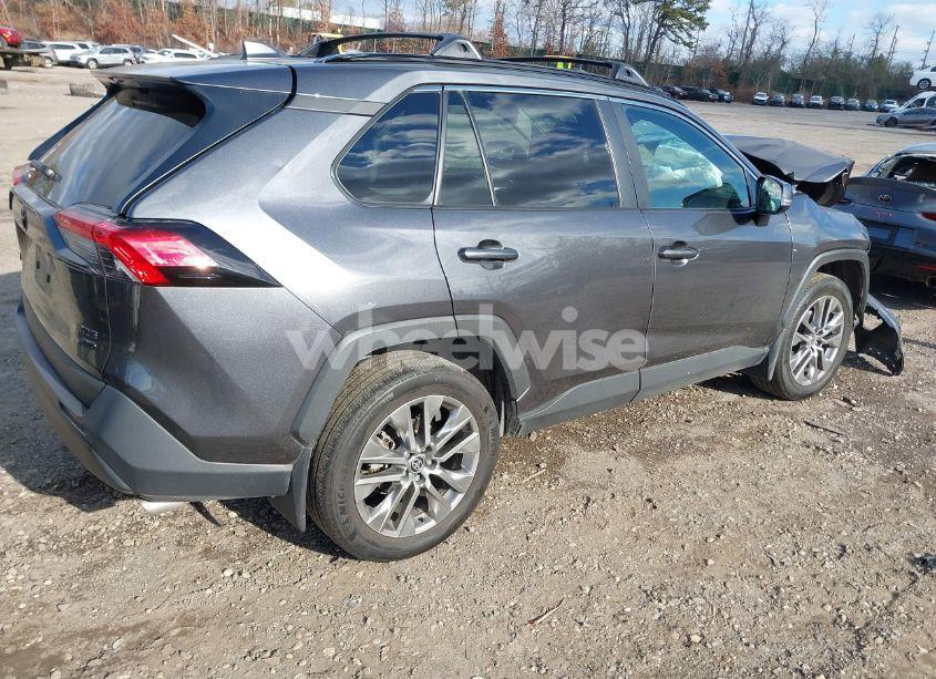 Photo 4 of 2023 Toyota Rav4 XLE PREMIUM (VIN 2T3A1RFV5PC353687)