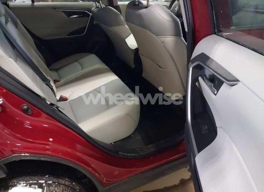 Photo 8 of 2023 Toyota Rav4 XLE PREMIUM (VIN 2T3A1RFV5PW399342)